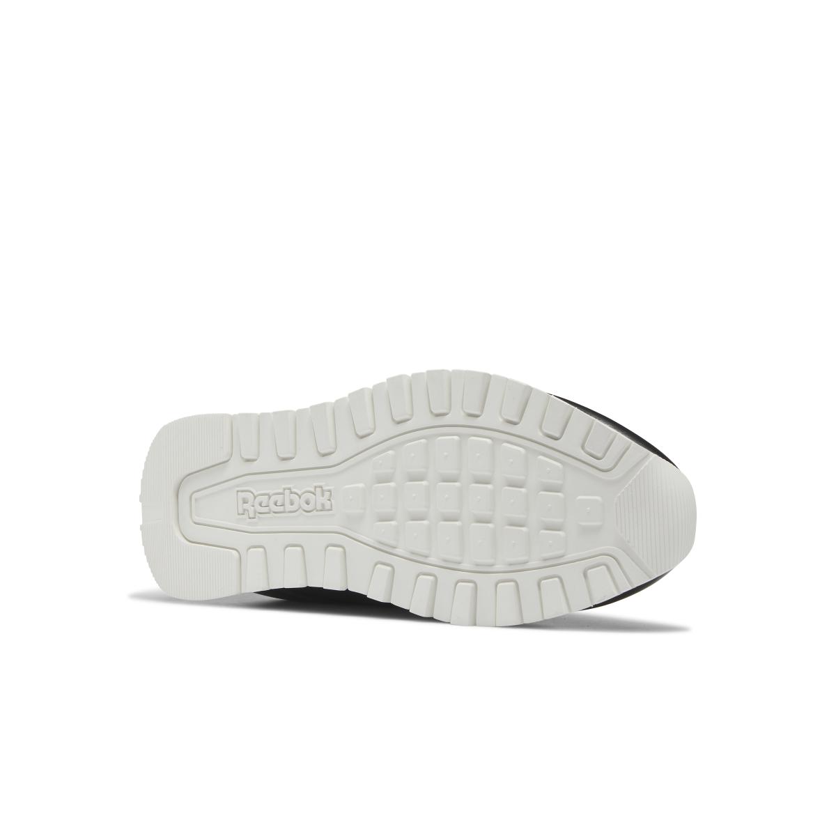 product/r/e/reebok_gz2328_3_footwear_photography_bottom_view_white_000.jpg