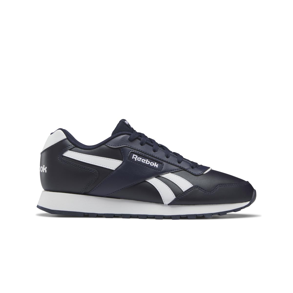 product/r/e/reebok_gz2331_1_footwear_photography_side_lateral_center_view_white_000.jpg