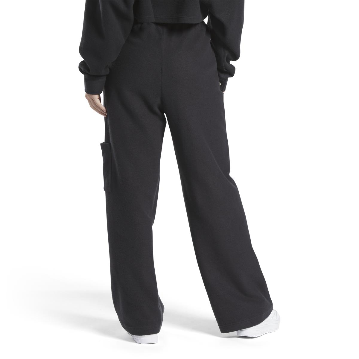 product/r/e/reebok_ht7838_3_apparel_on_model_back_view_white.jpg