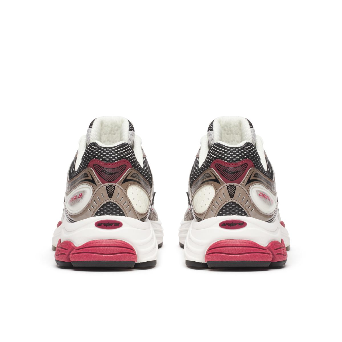 product/s/a/saucony_s70739-6_3_3.jpg