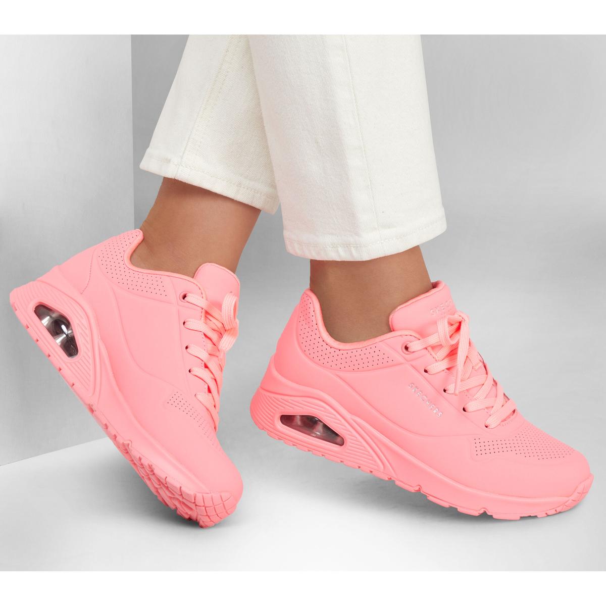 product/s/k/skechers_73690-crl_2.jpg
