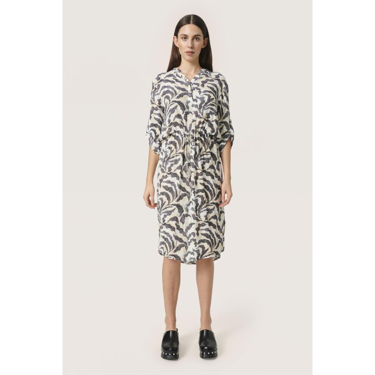 product/s/o/soaked-in-luxury_30403113-302086_1.jpg