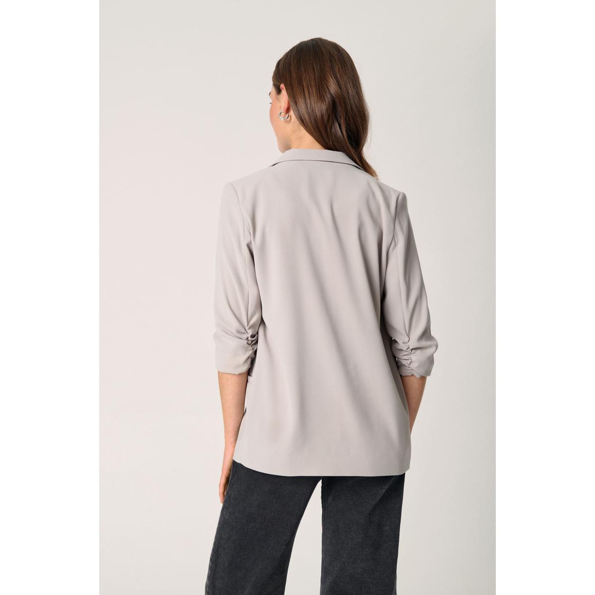 product/s/o/soaked-in-luxury_30403608-153800_9.jpg