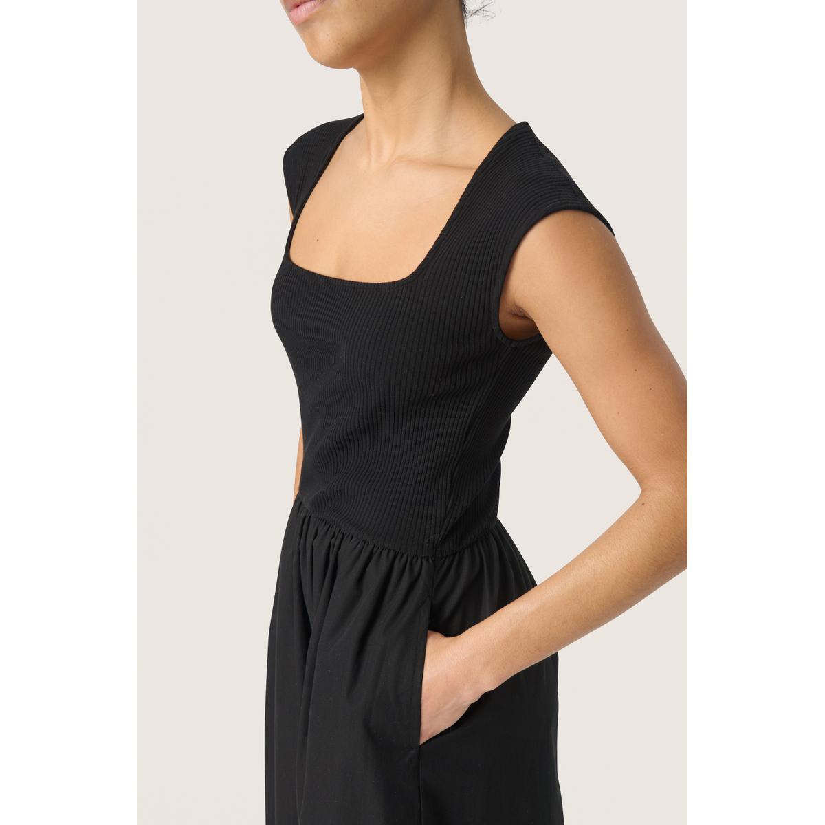 product/s/o/soaked-in-luxury_30407490-194008_2.jpg