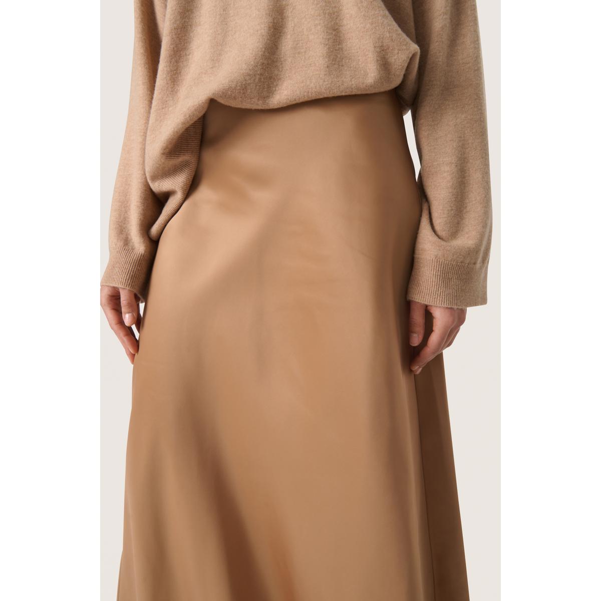 product/s/o/soaked-in-luxury_30407520-171322_2.jpg