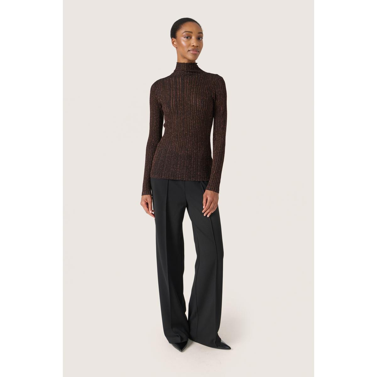 product/s/o/soaked-in-luxury_30407775-161325_3.jpg