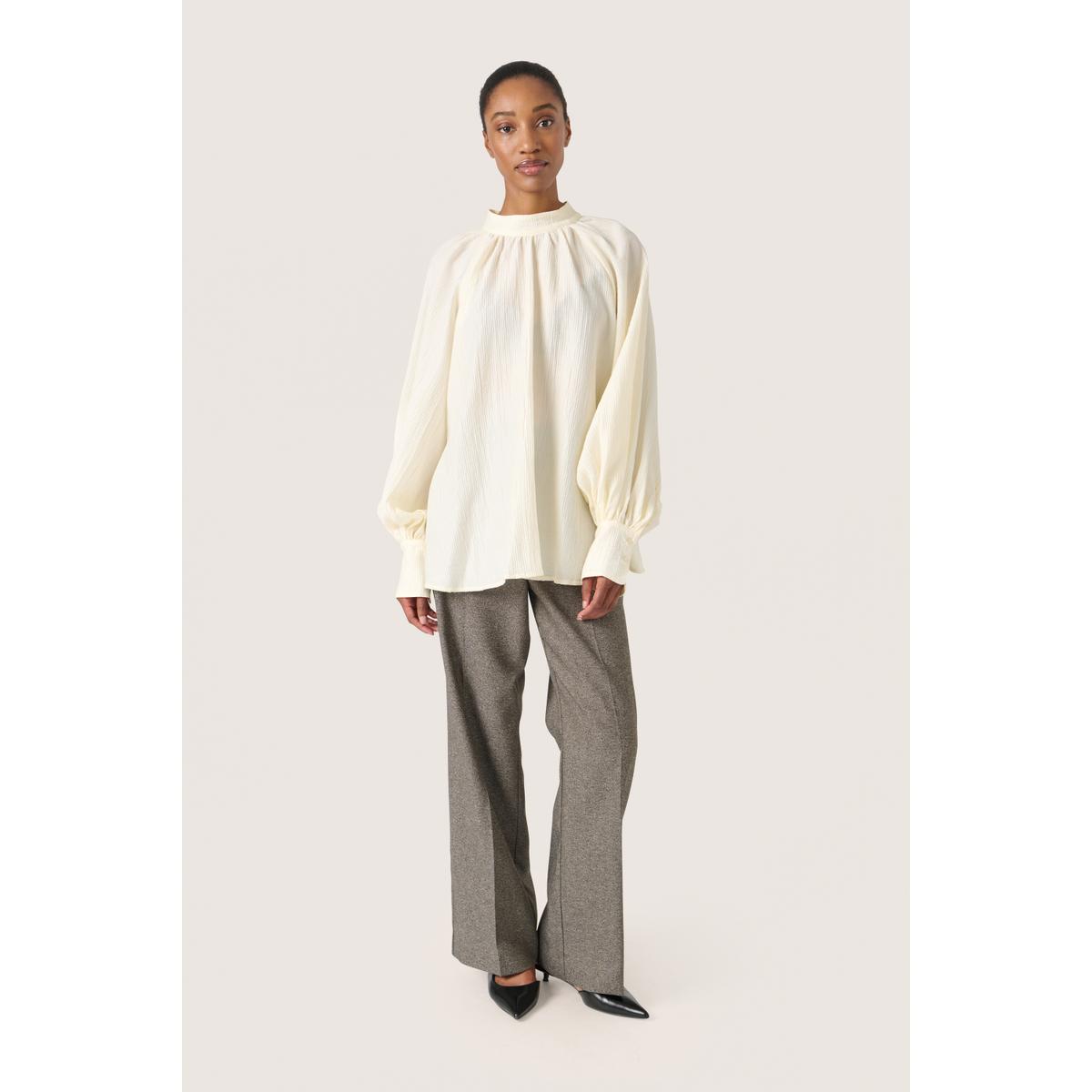 product/s/o/soaked-in-luxury_30407833-110701_4.jpg