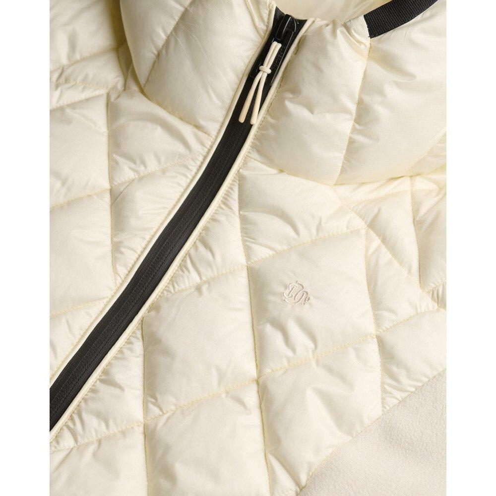 product/s/u/superdry_w5012042a-71d_blanc-casse_3.jpg