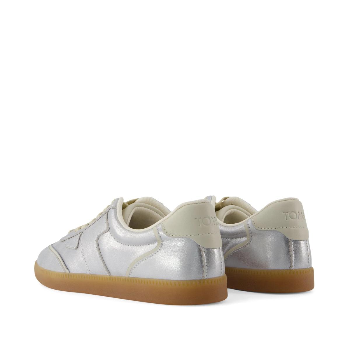 product/t/o/toms_10022167-040_silver_3.jpg