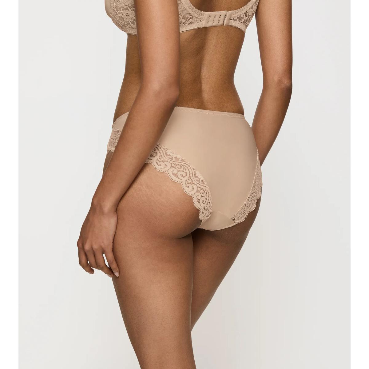 product/t/r/triumph_10210688-0026_skin_3.jpg