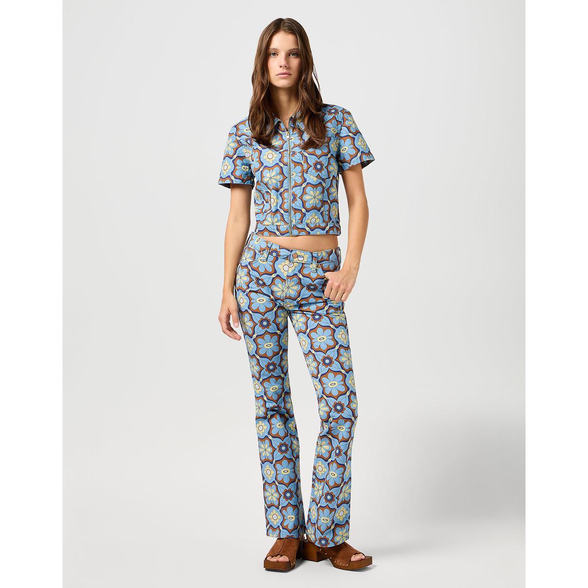 product/w/r/wrangler_112362607_blue_3.jpg