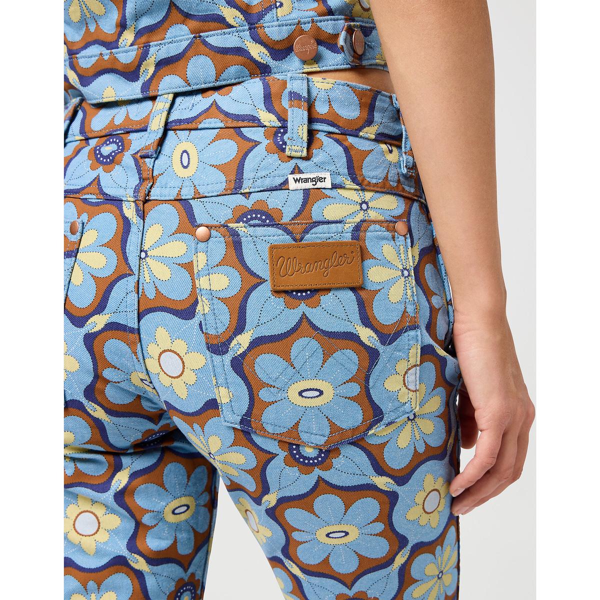 product/w/r/wrangler_112362659_blue_4.jpg