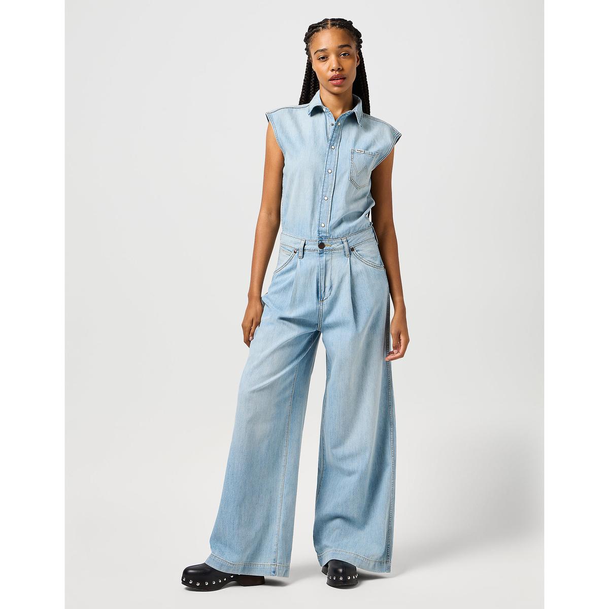 product/w/r/wrangler_112362713_blue_3.jpg