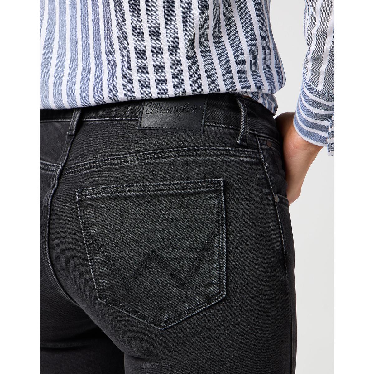 product/w/r/wrangler_112364507_black_6.jpg
