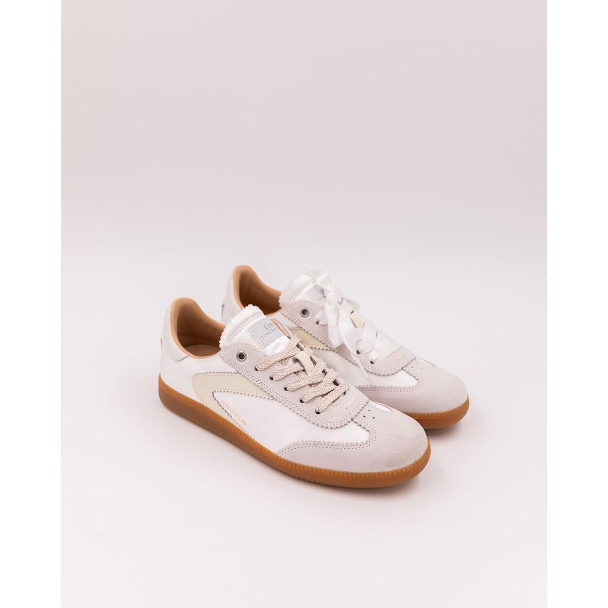 product/0/-/0-105_e5novaswhitef_white-satin_2.jpg