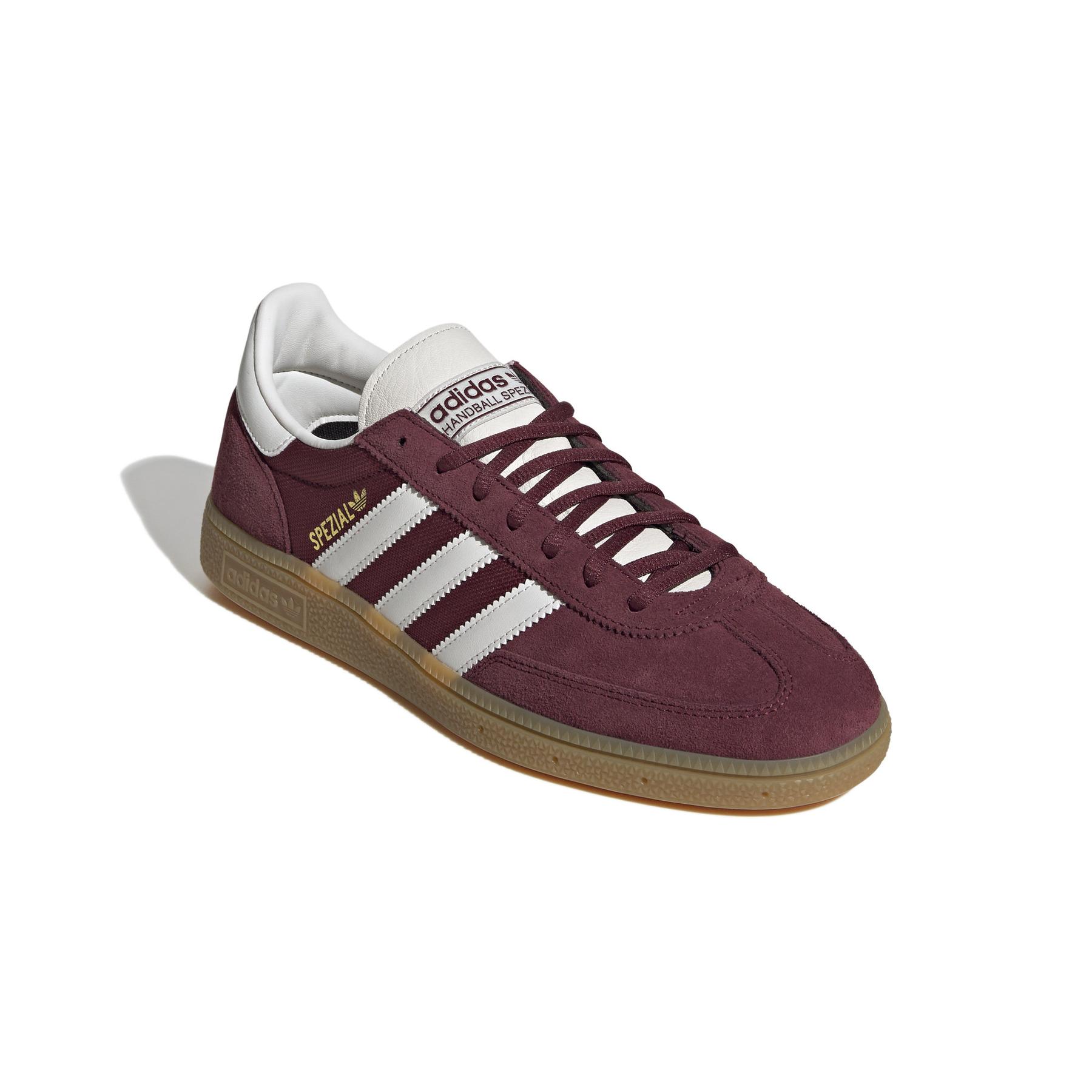 product/2/0/2025_08_adidas_jh5439_6_footwear_photography_front_lateral_top_view_white.jpg
