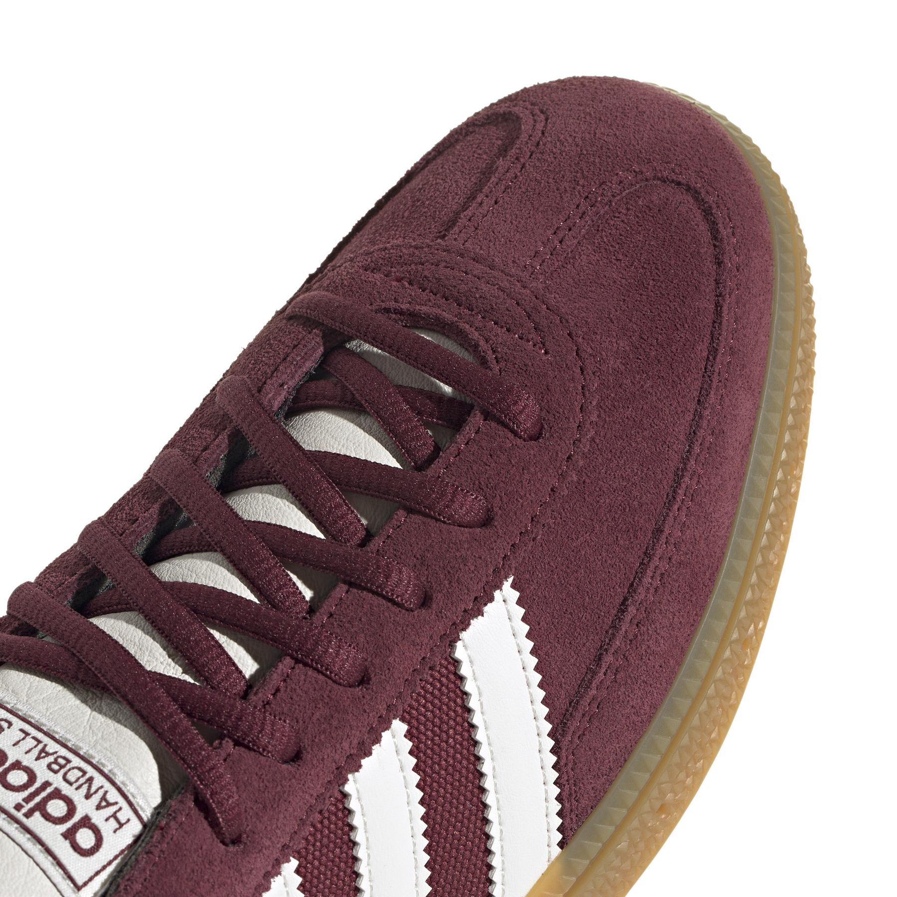 product/2/0/2025_08_adidas_jh5439_9_footwear_photography_detail_view_2_white.jpg