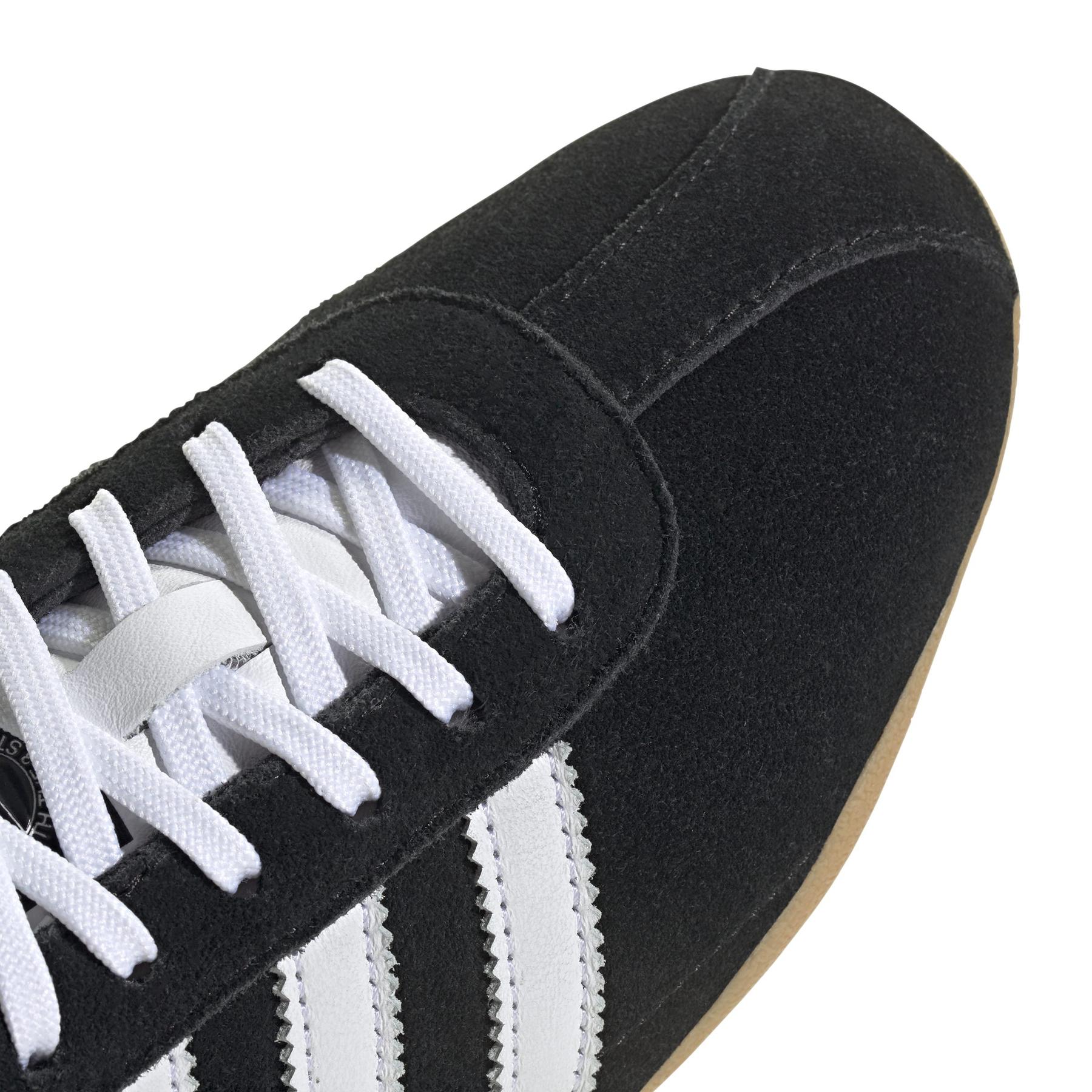 product/2/0/2025_10_adidas_ji0183_8_footwear_photography_detail_view_1_white.jpg