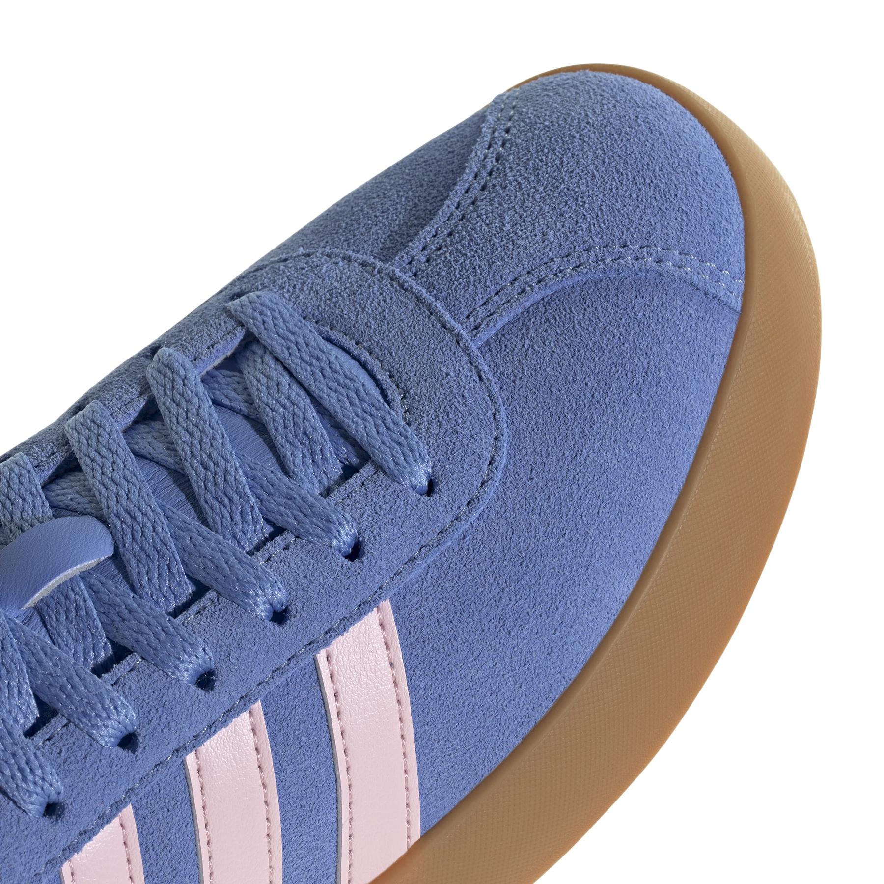 product/2/0/2025_adidas_jr8648_8_footwear_photography_detail_view_1_white.jpg