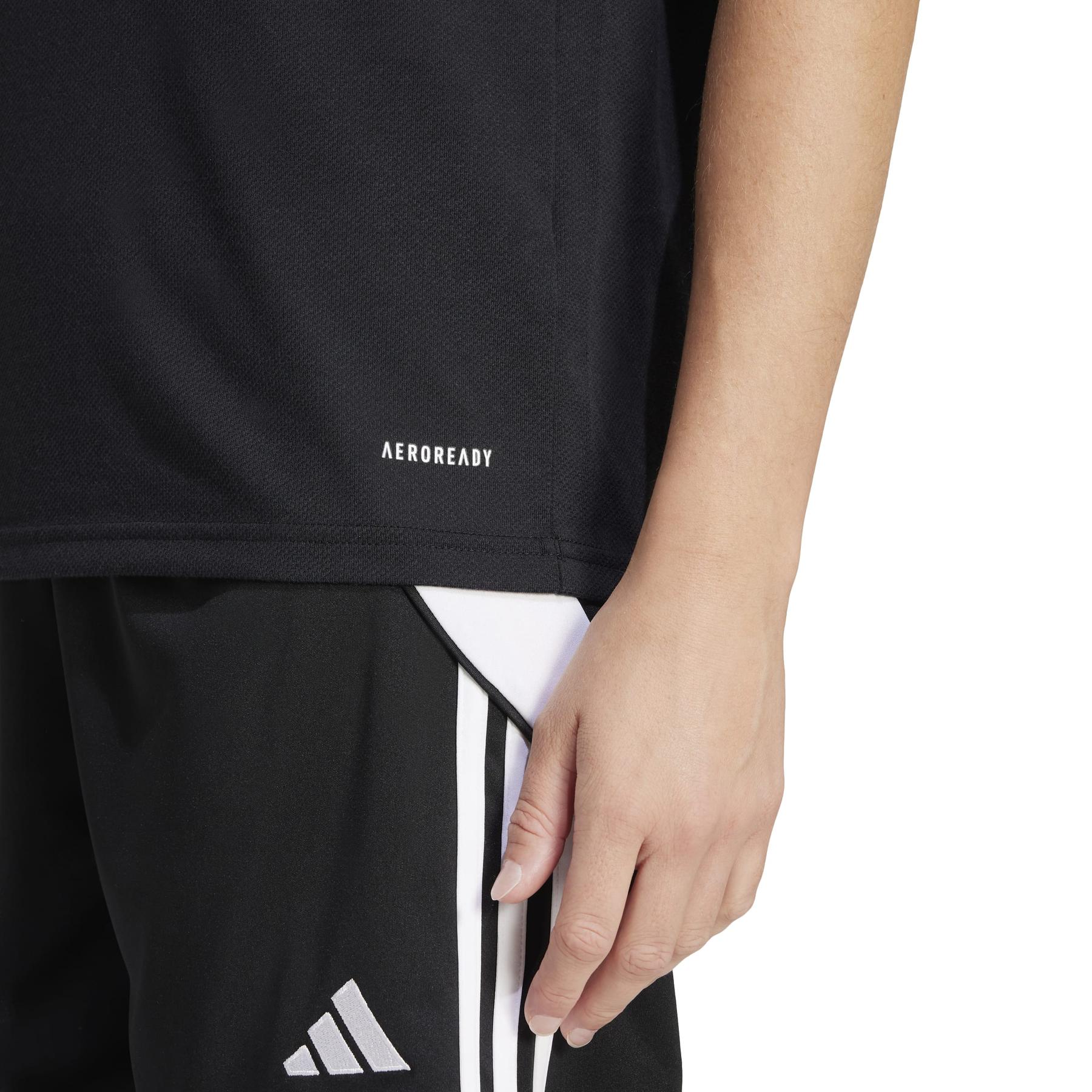 product/2/0/2025_adidas_jy3405_5_apparel_on_model_detail_view_1_white.jpg