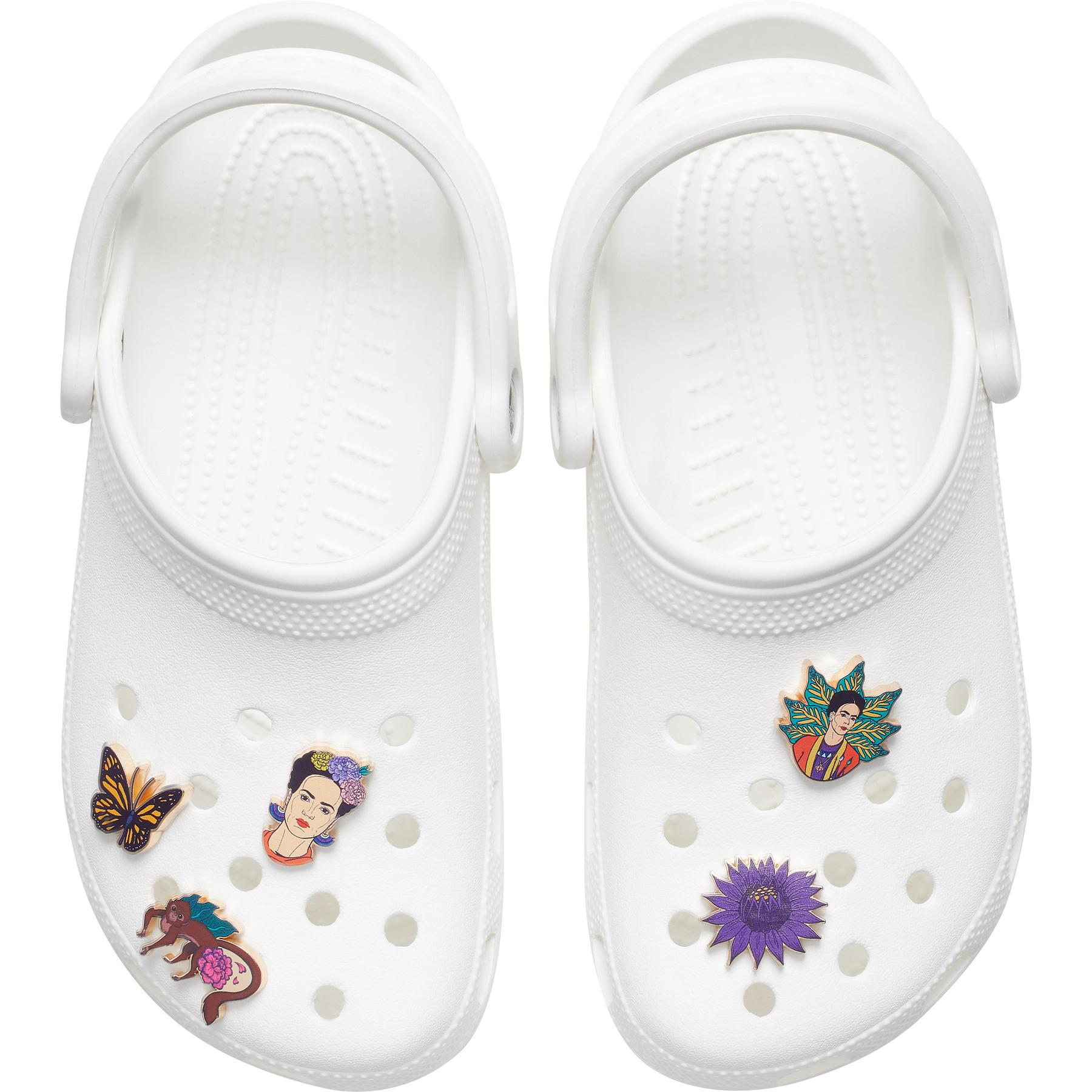 product/2/0/2025_crocs_10012690_3.jpg