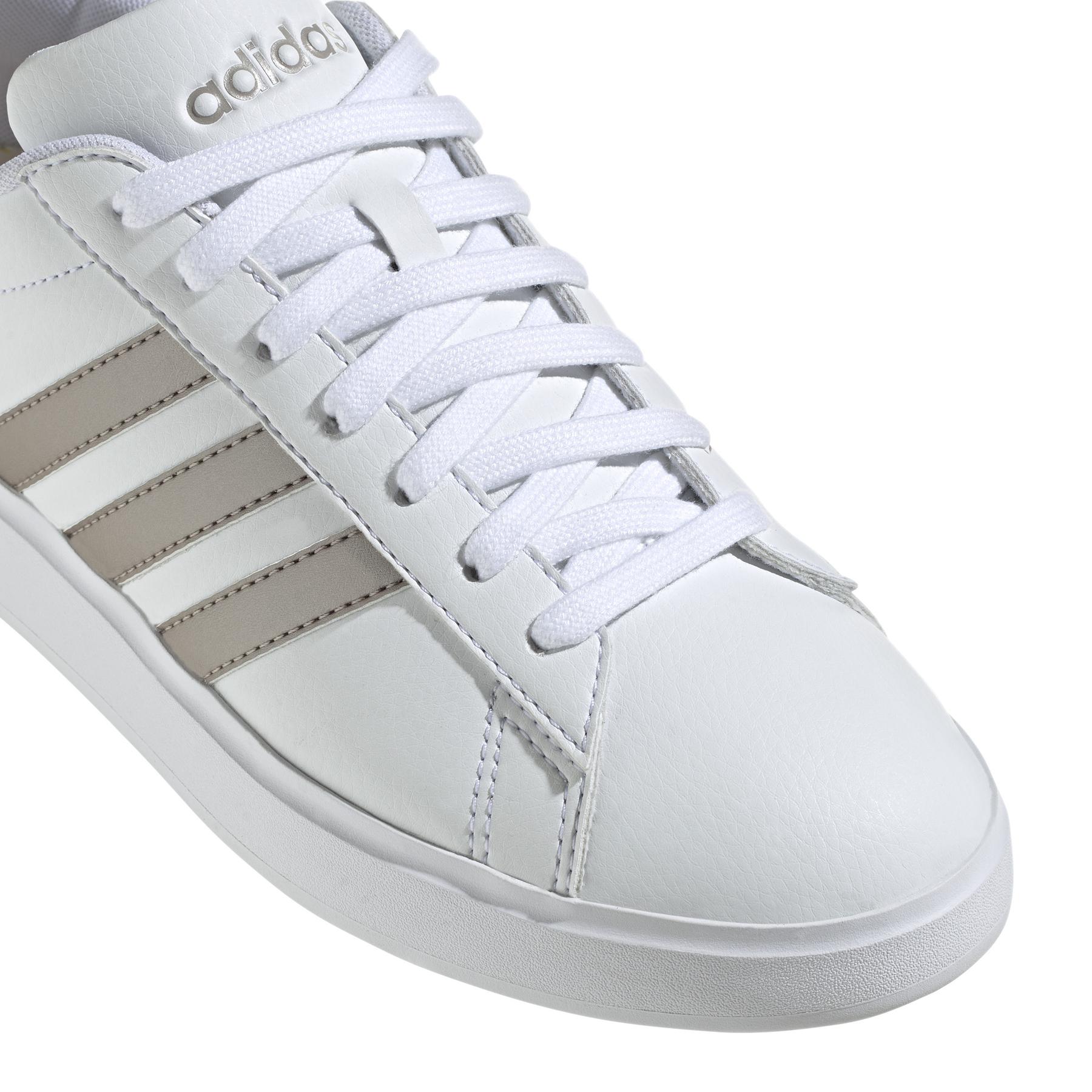 product/a/d/adidas-originals_gw9215_8_footwear_photography_detail_view_1_white_000.jpg