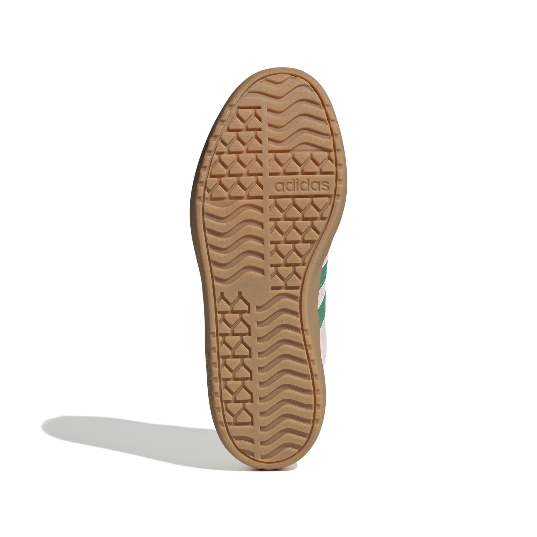 product/a/d/adidas-originals_jp6916_4_footwear_photography_bottom_view_white.jpg