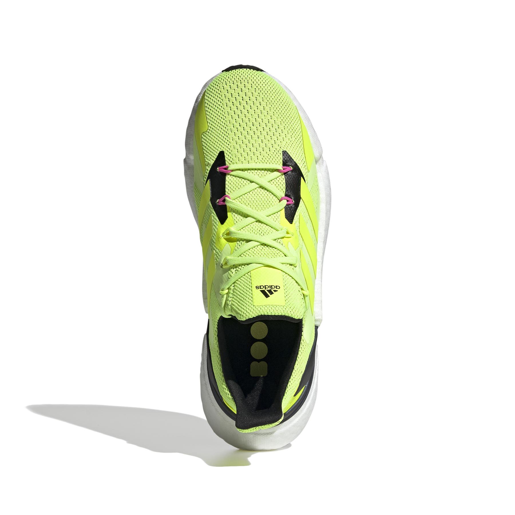 product/a/d/adidas_fx8437_3_footwear_photography_top_portrait_view_white-030824.jpg