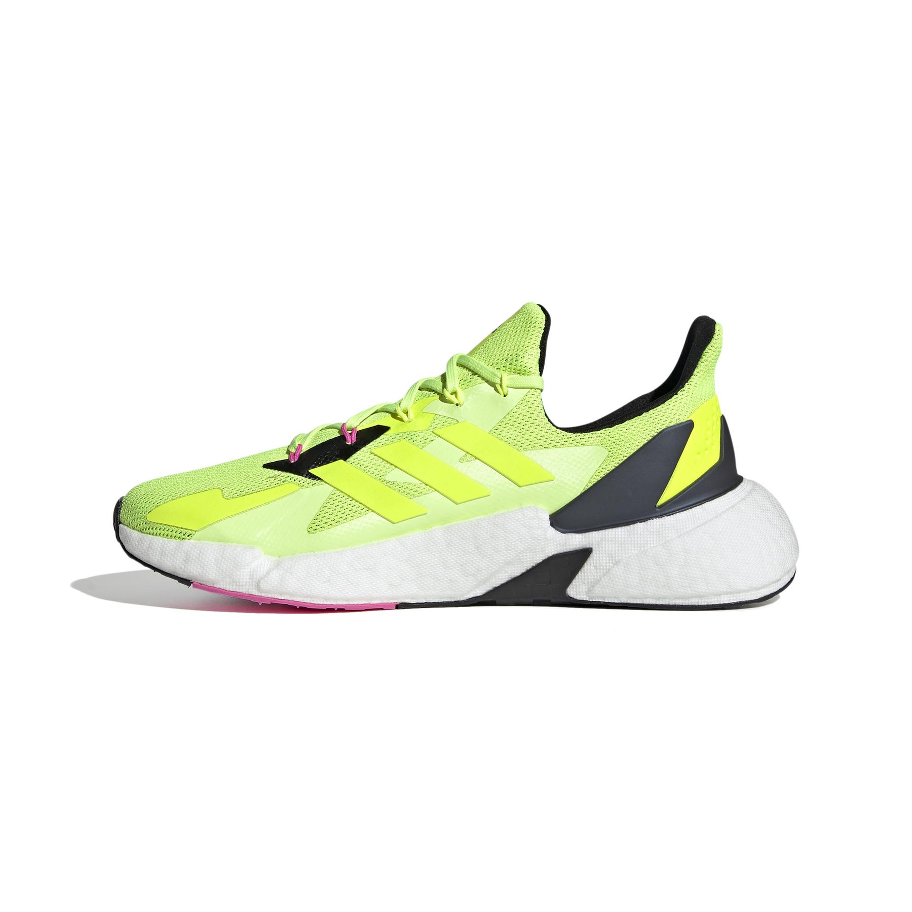 product/a/d/adidas_fx8437_5_footwear_photography_side_medial_center_view_white-030824.jpg