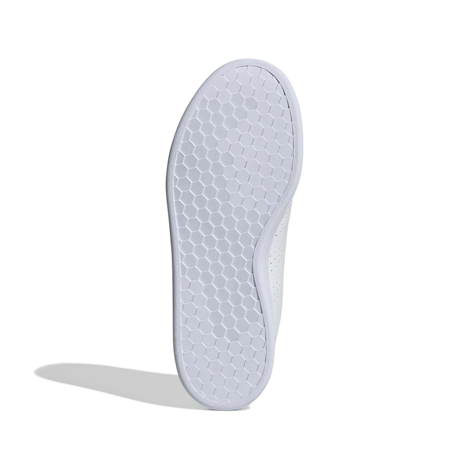 product/a/d/adidas_gw4847_4_footwear_photography_bottom_view_white.jpg