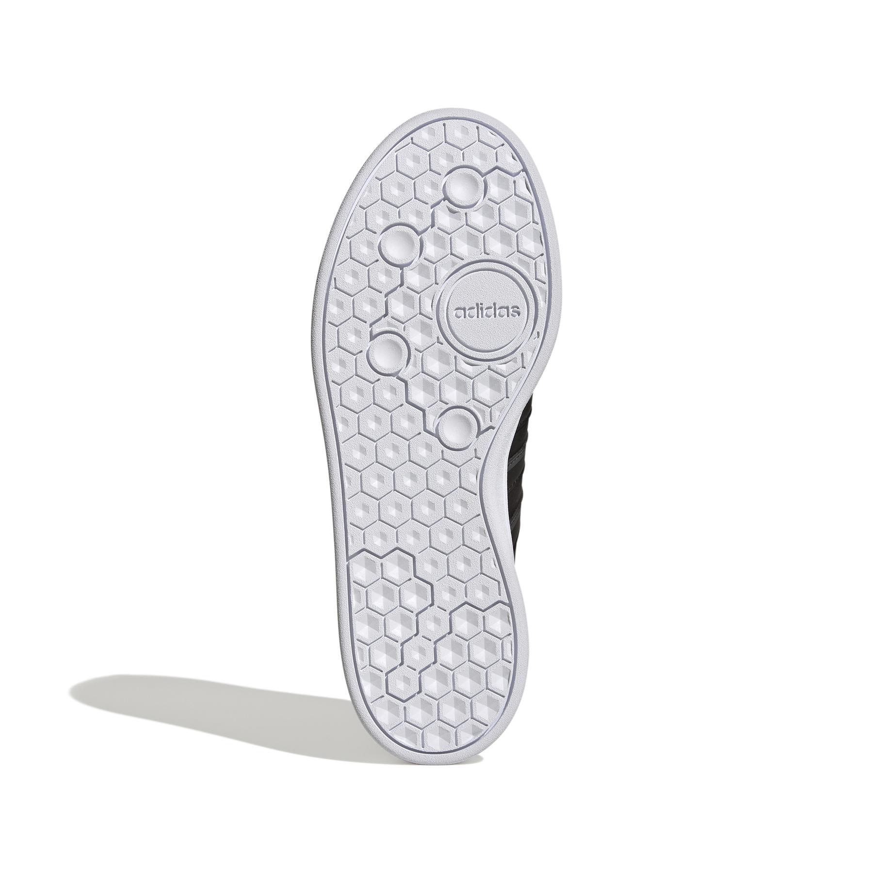 product/a/d/adidas_gx4198_4_footwear_photography_bottom_view_white.jpg