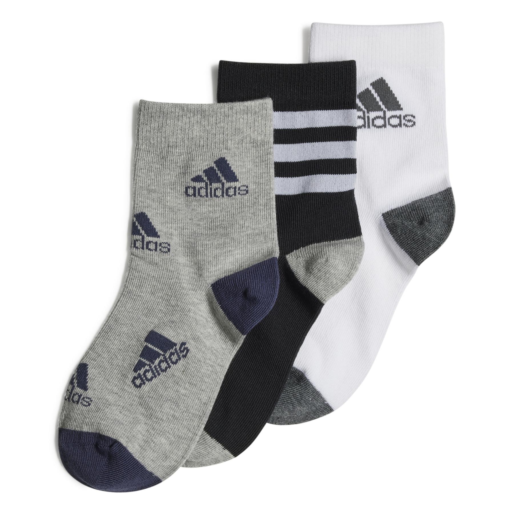 product/a/d/adidas_hn5736_1_hardware_photography_front_center_view_white-nw052224.jpg
