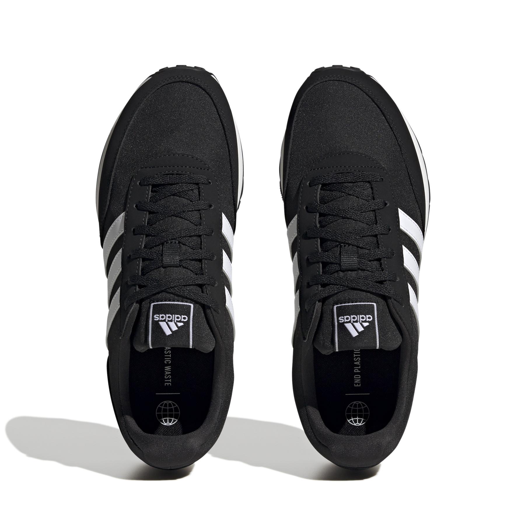 product/a/d/adidas_hp2258_3_footwear_photography_top_portrait_view_white.jpg