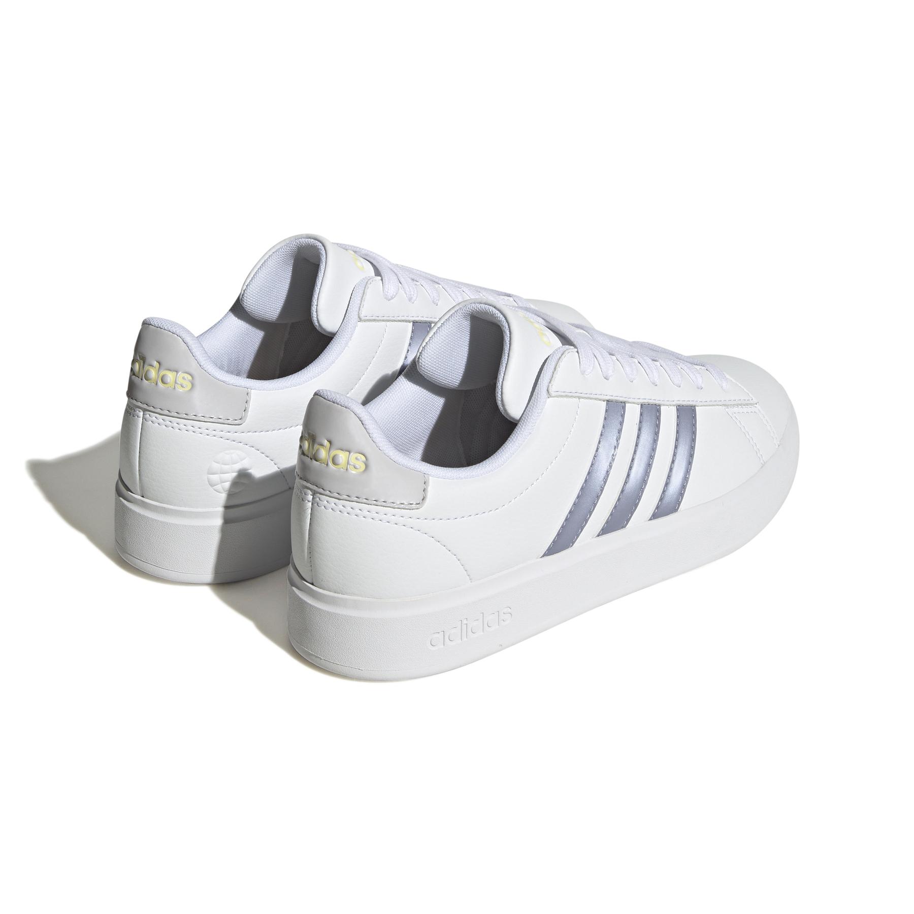 product/a/d/adidas_hp2541_7_footwear_photography_back_lateral_top_view_white_000.jpg