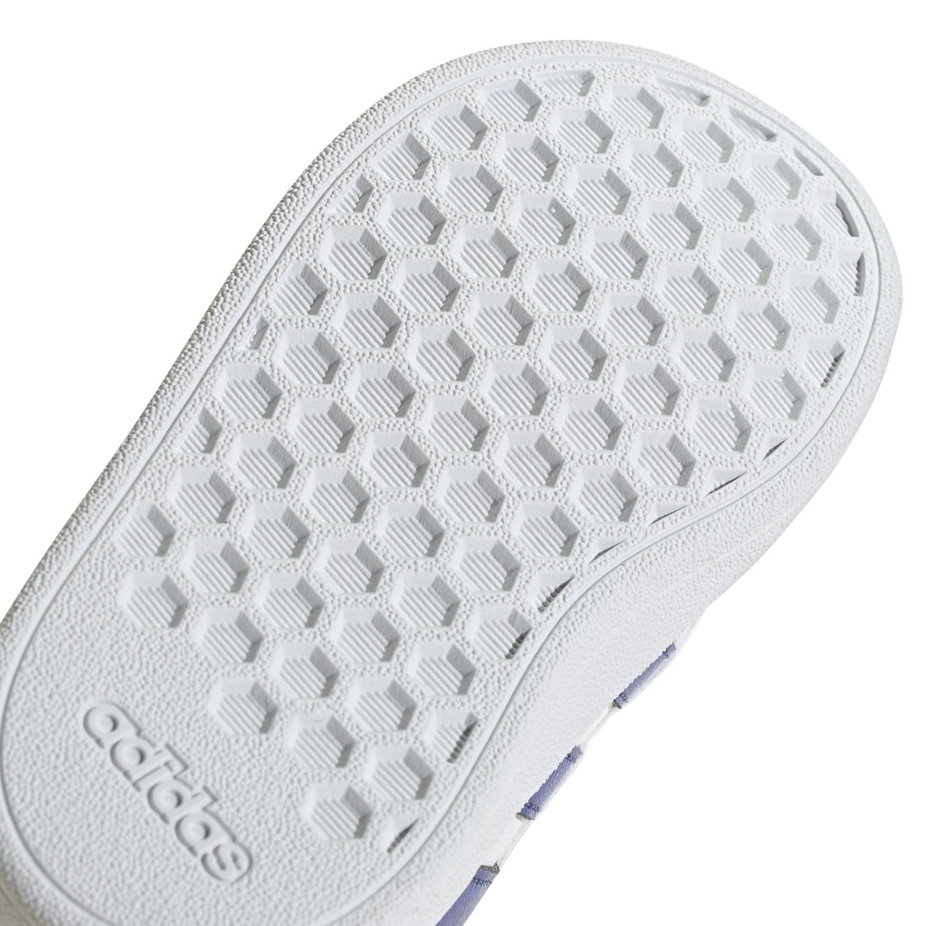 product/a/d/adidas_hp8919_9_footwear_photography_detail_view_2_white.jpg