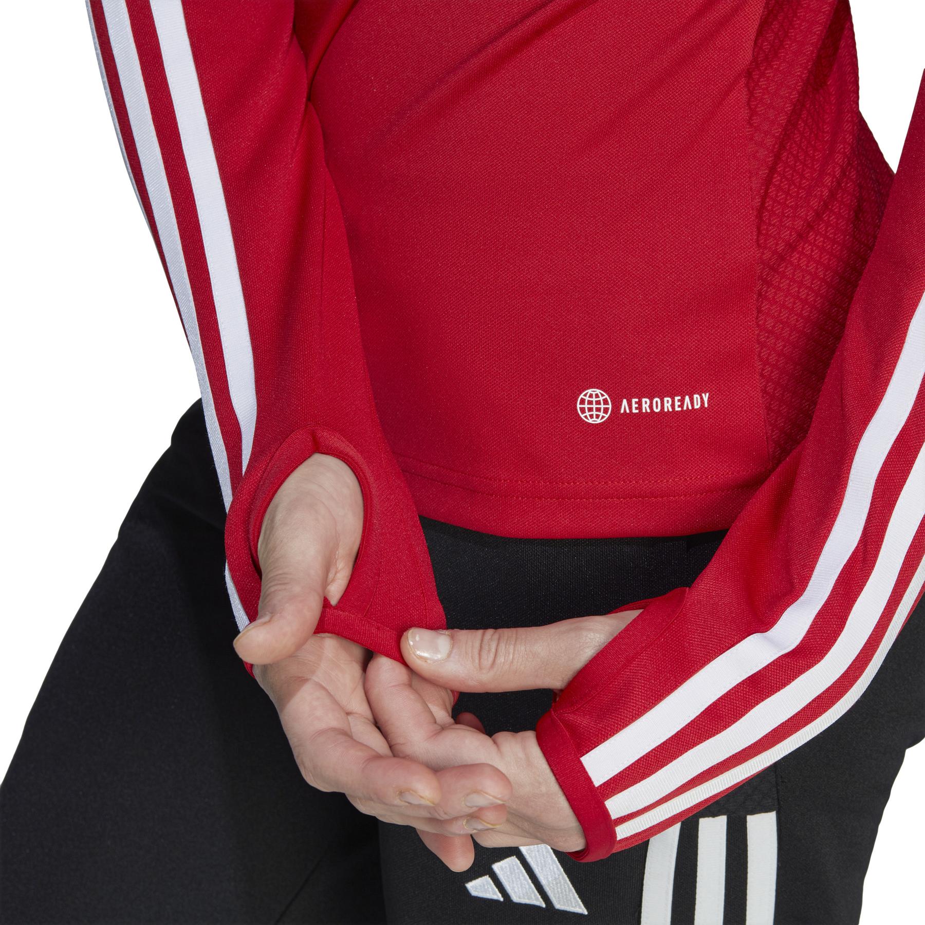 product/a/d/adidas_hs3482_8_apparel_on_model_detail_view_2_white-nw052224.jpg
