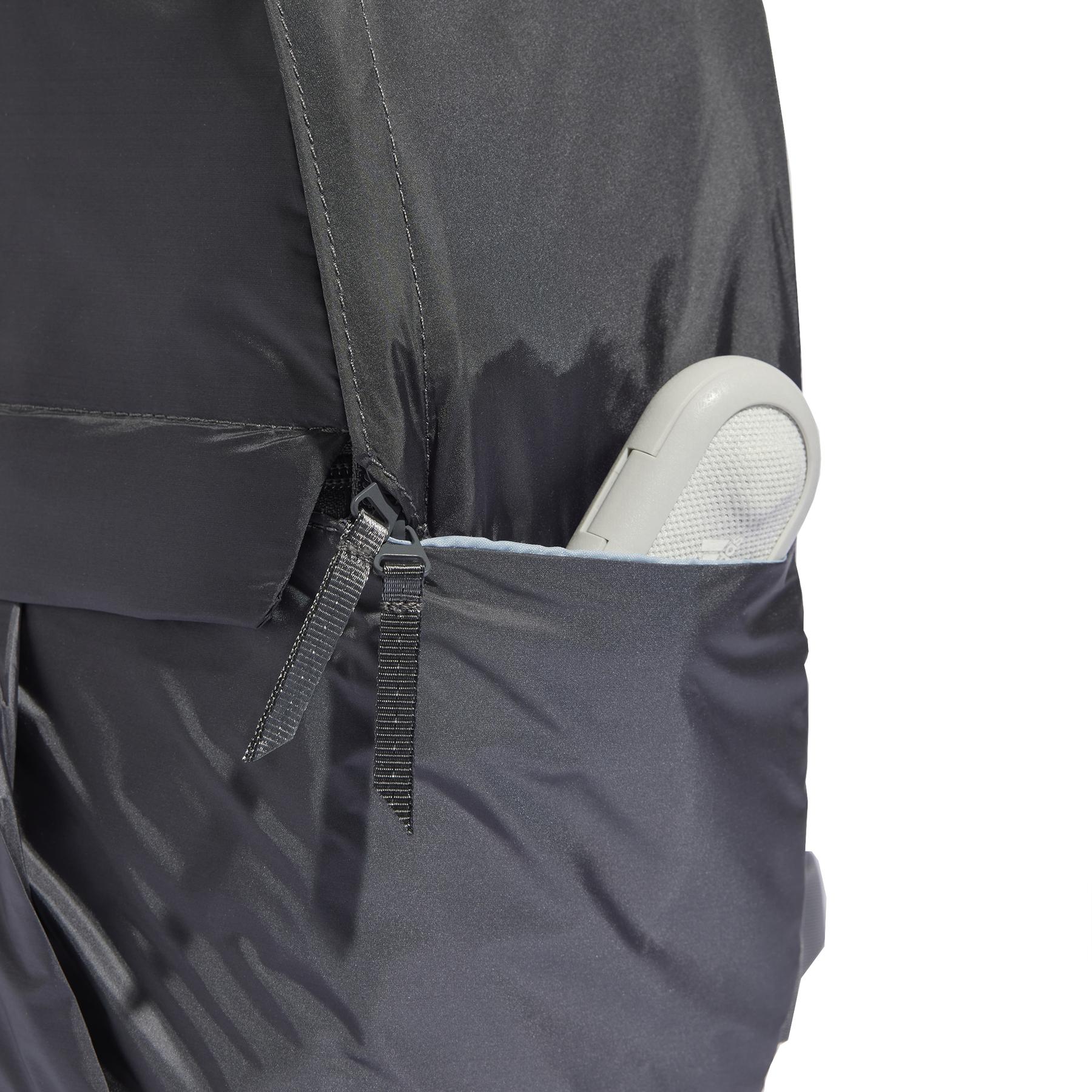 product/a/d/adidas_hy0756_5_hardware_photography_detail_view_1_white.jpg