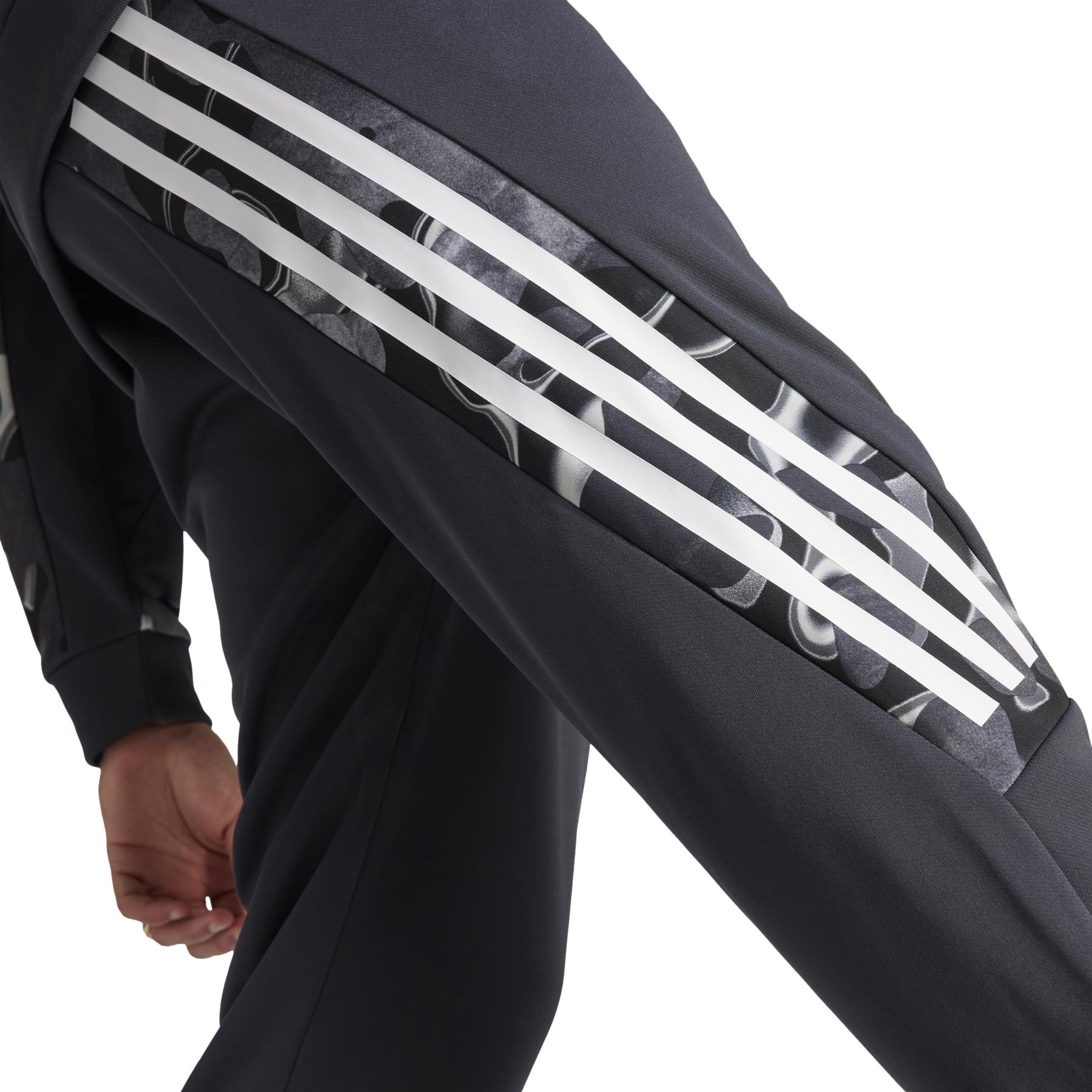 product/a/d/adidas_ib6127_7_apparel_on_model_detail_view_2_white.jpg