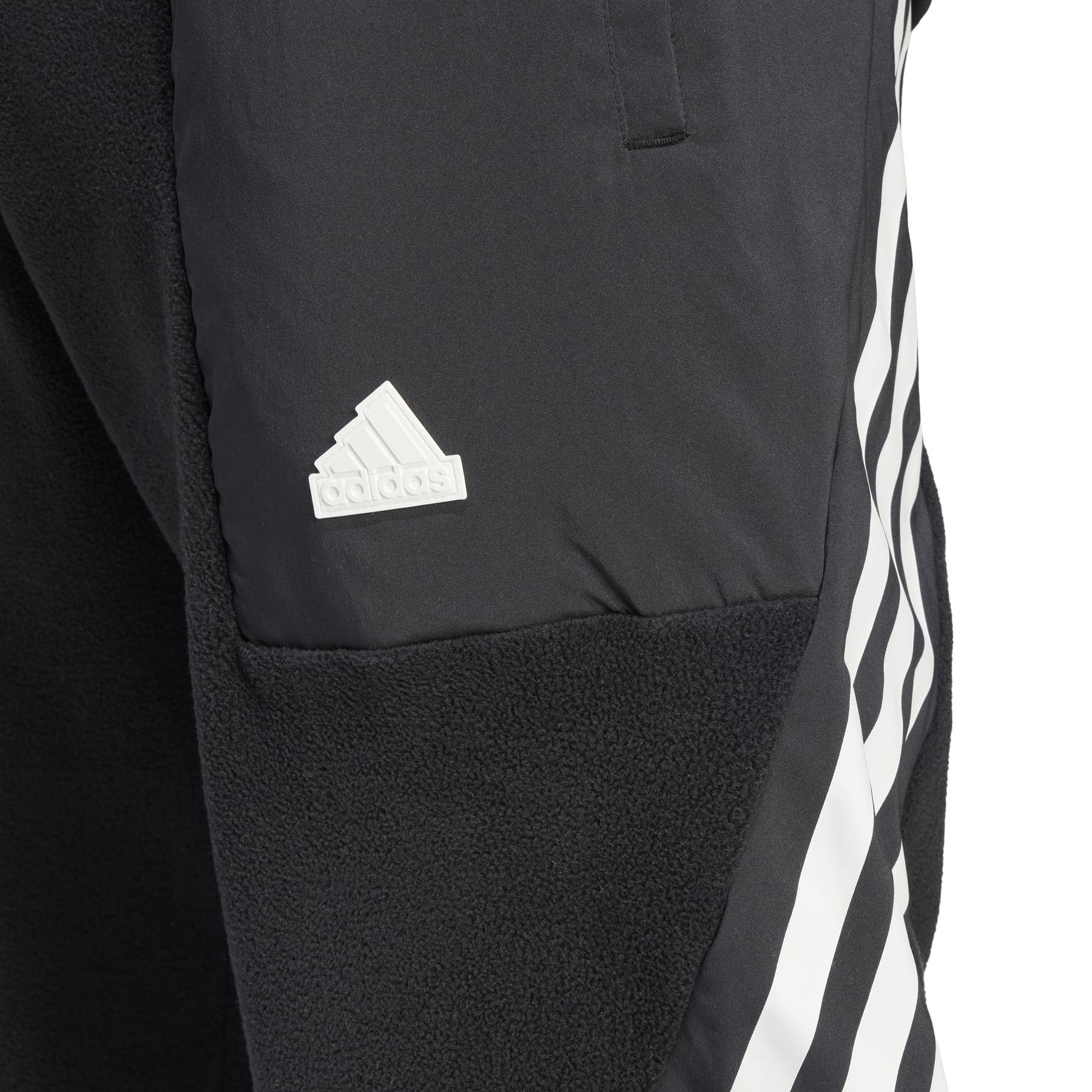 product/a/d/adidas_ib6129_6_apparel_on_model_detail_view_1_white.jpg