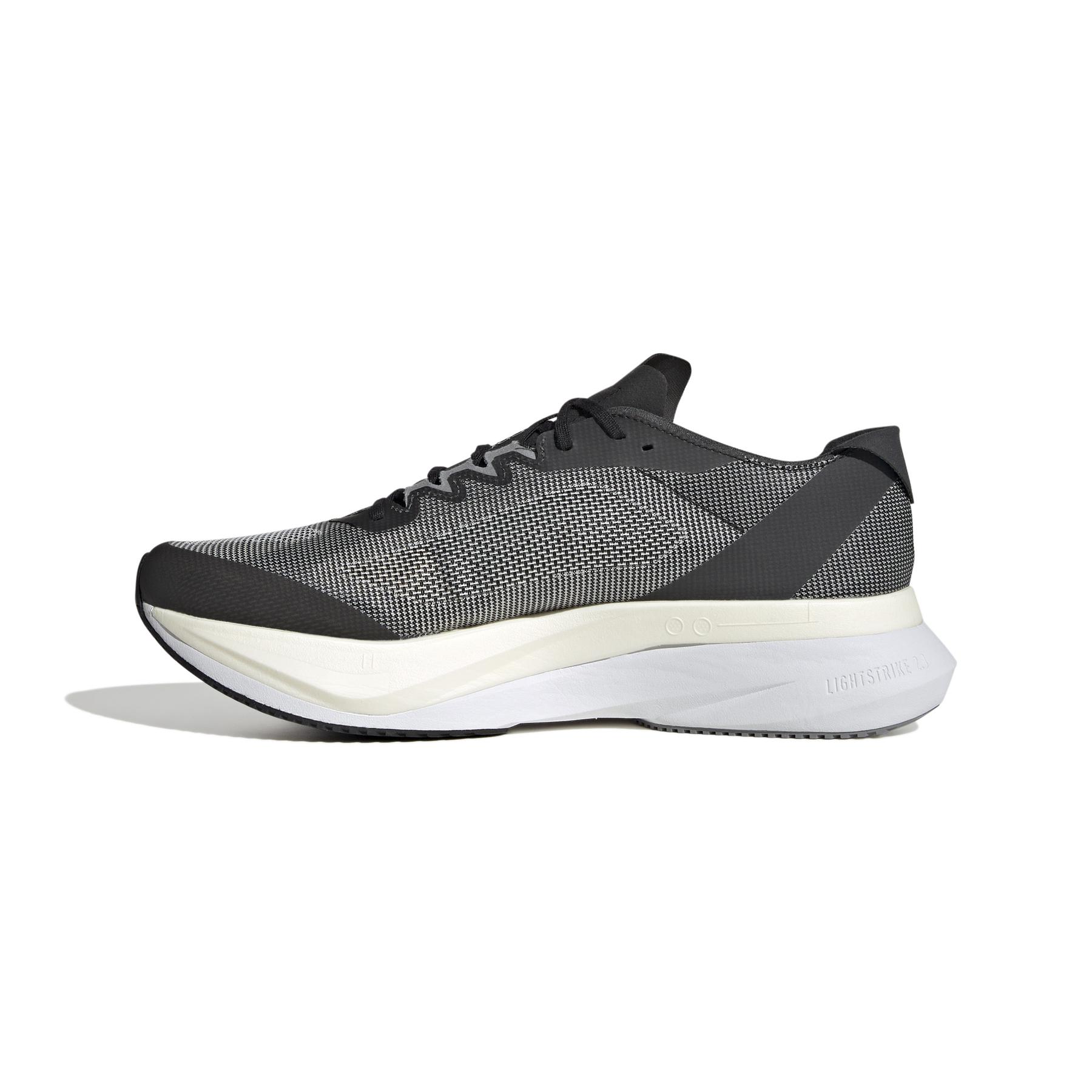 product/a/d/adidas_id4234_5_footwear_photography_side_medial_center_view_white-030824x.jpg