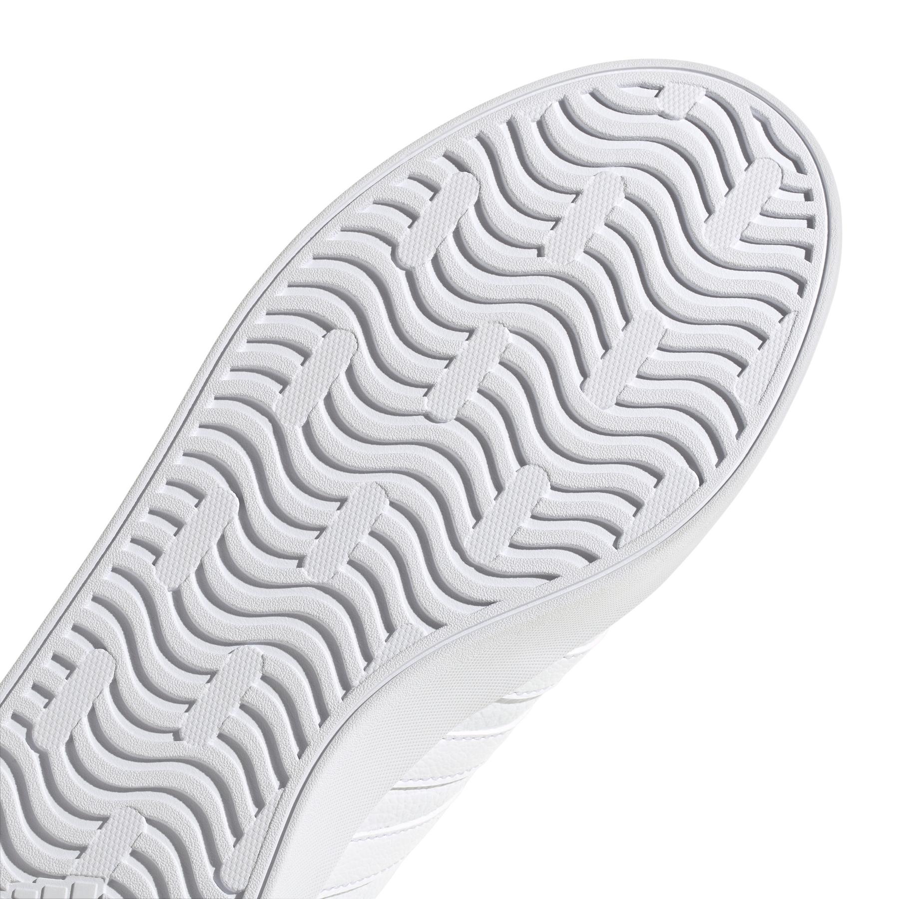 product/a/d/adidas_id8795_8_footwear_photography_detail_view_1_white.jpg
