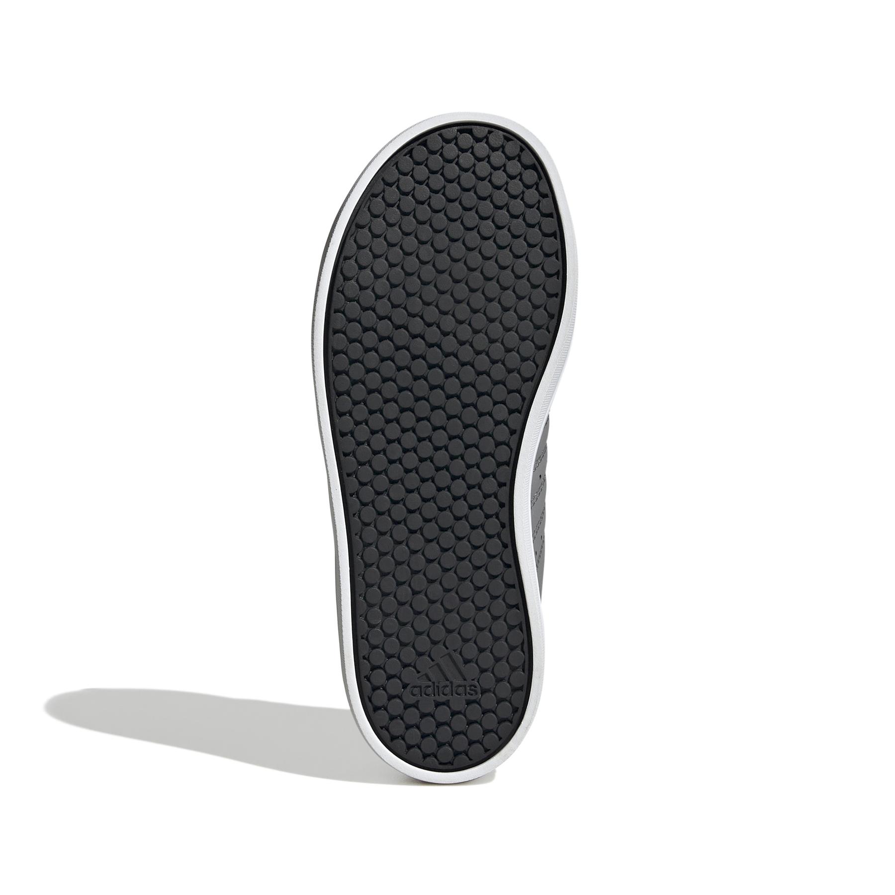product/a/d/adidas_ie3463_4_footwear_photography_bottom_view_white-nw052424.jpg