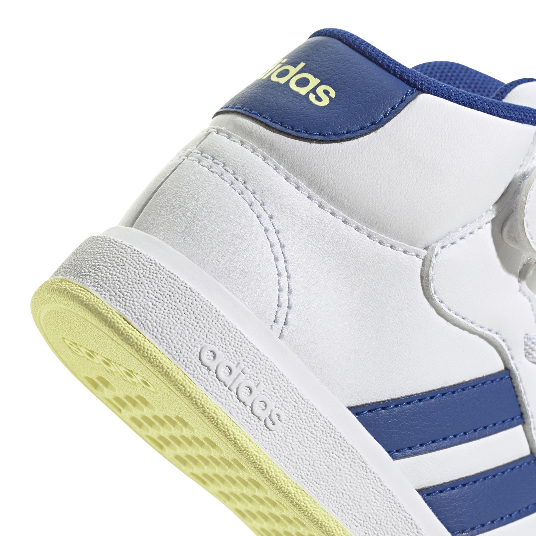 product/a/d/adidas_ie3861_8_footwear_photography_detail_view_1_white.jpg