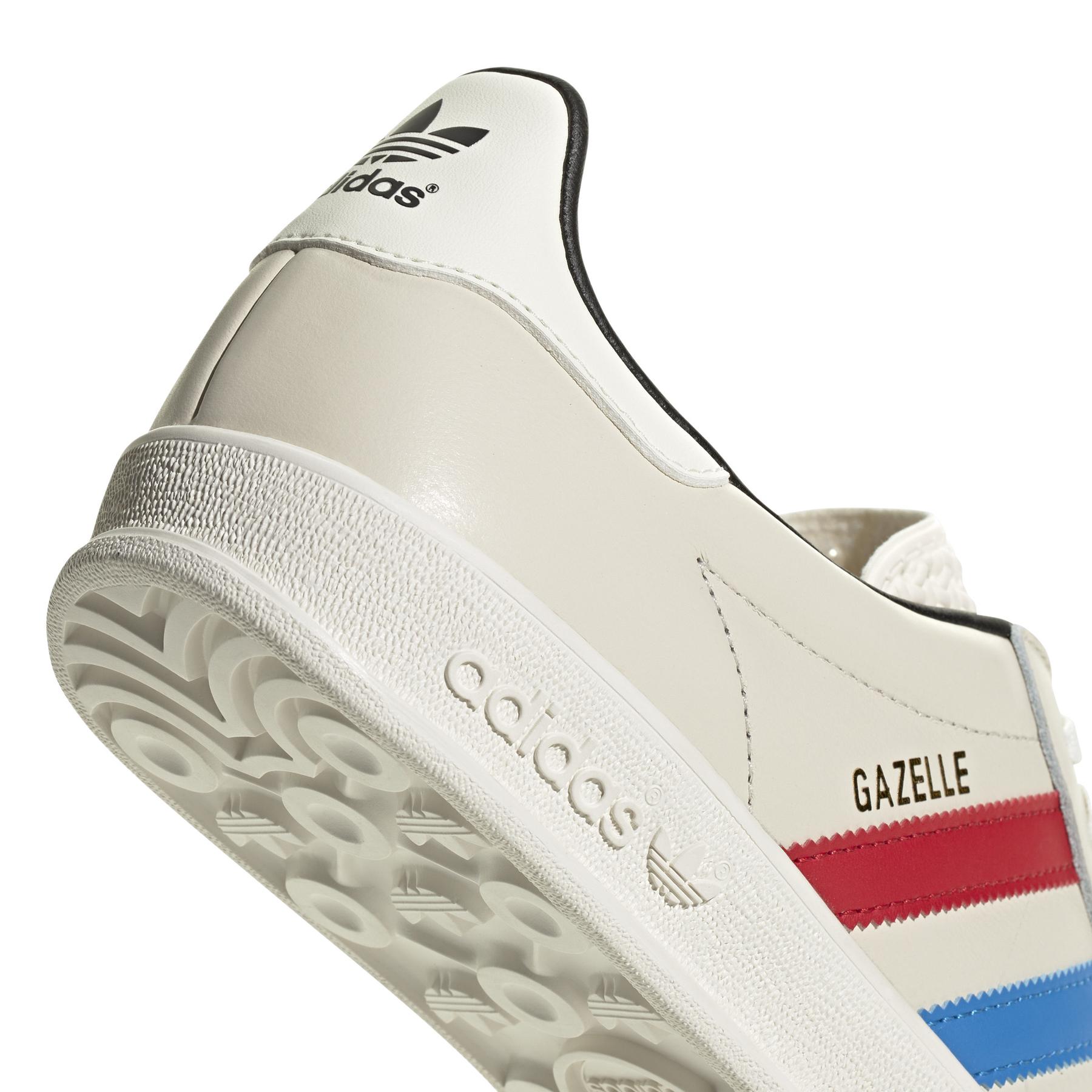product/a/d/adidas_ie9091_9_footwear_photography_detail_view_2_white.jpg