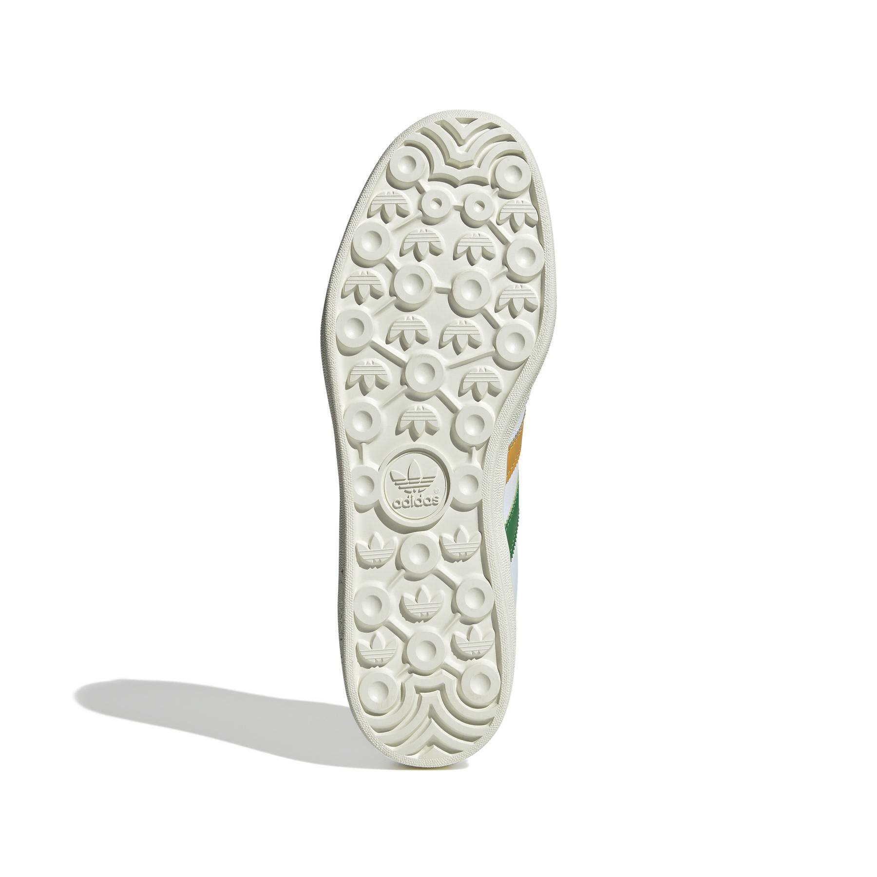 product/a/d/adidas_ie9092_4_footwear_photography_bottom_view_white.jpg