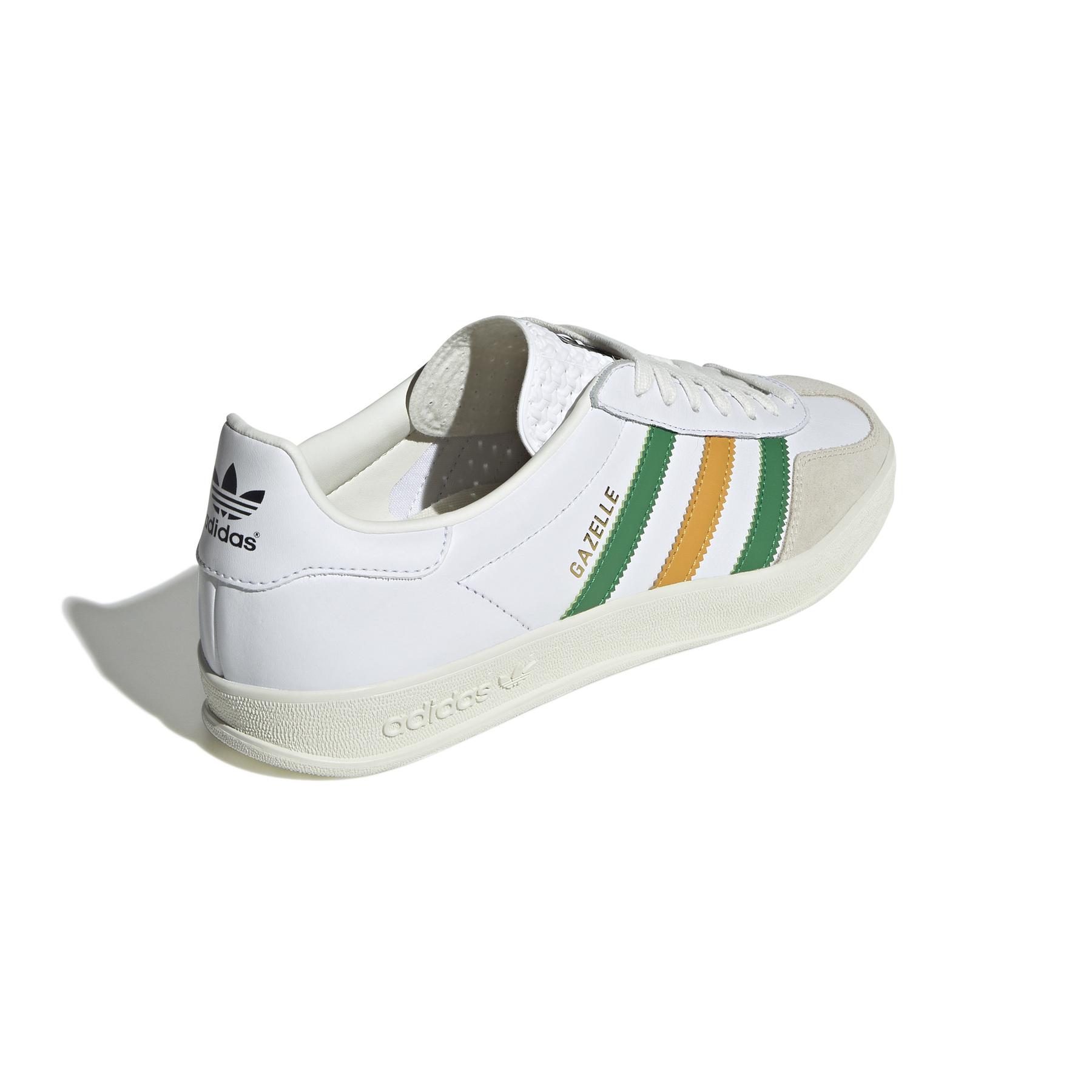 product/a/d/adidas_ie9092_7_footwear_photography_back_lateral_top_view_white.jpg