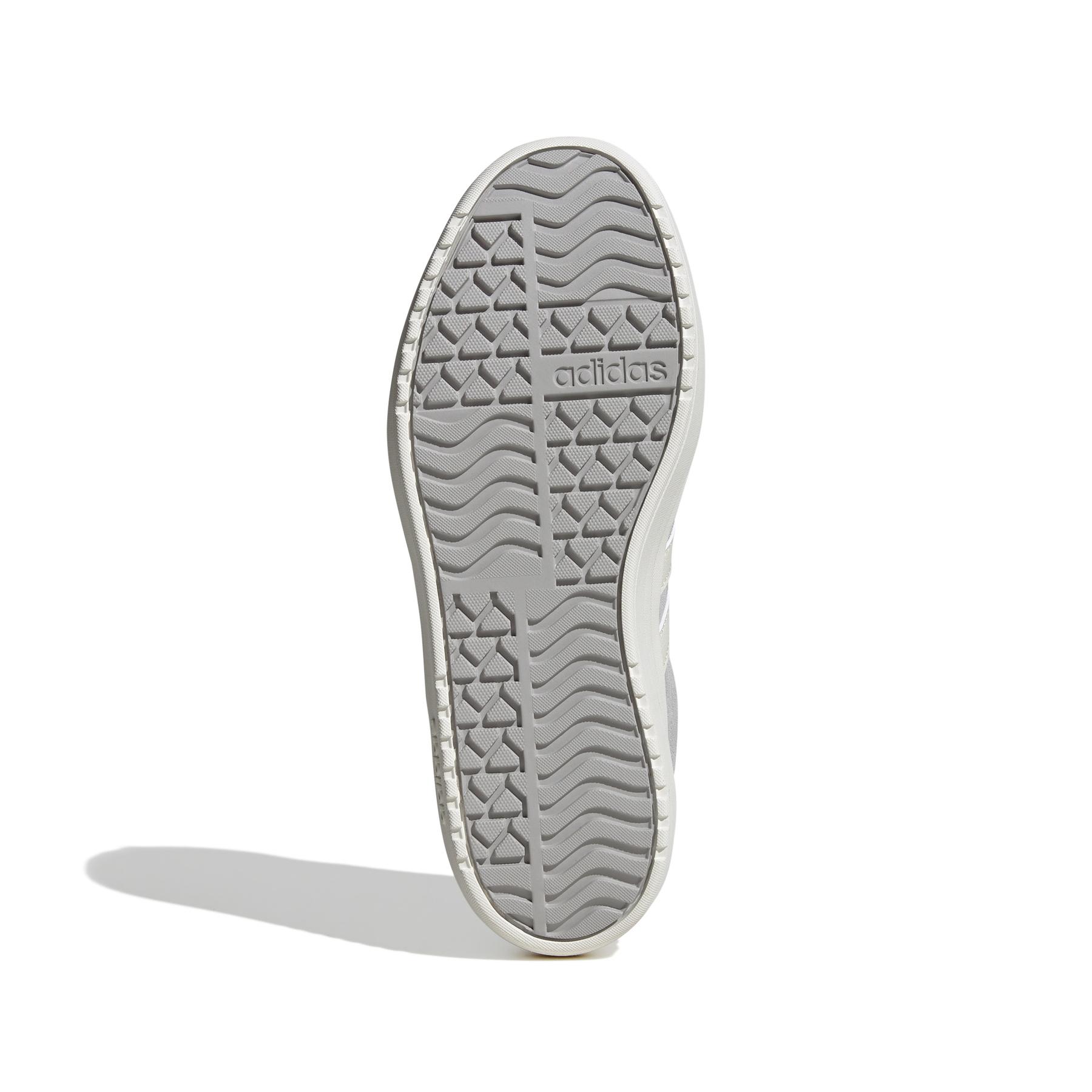 product/a/d/adidas_if9784_4_footwear_photography_bottom_view_whiterep2.jpg