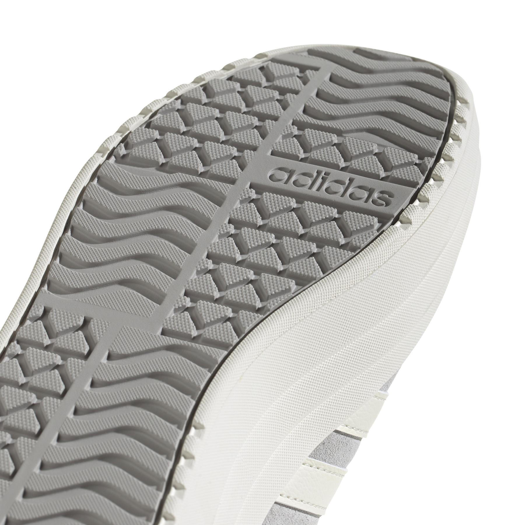product/a/d/adidas_if9784_8_footwear_photography_detail_view_1_whiterep2.jpg