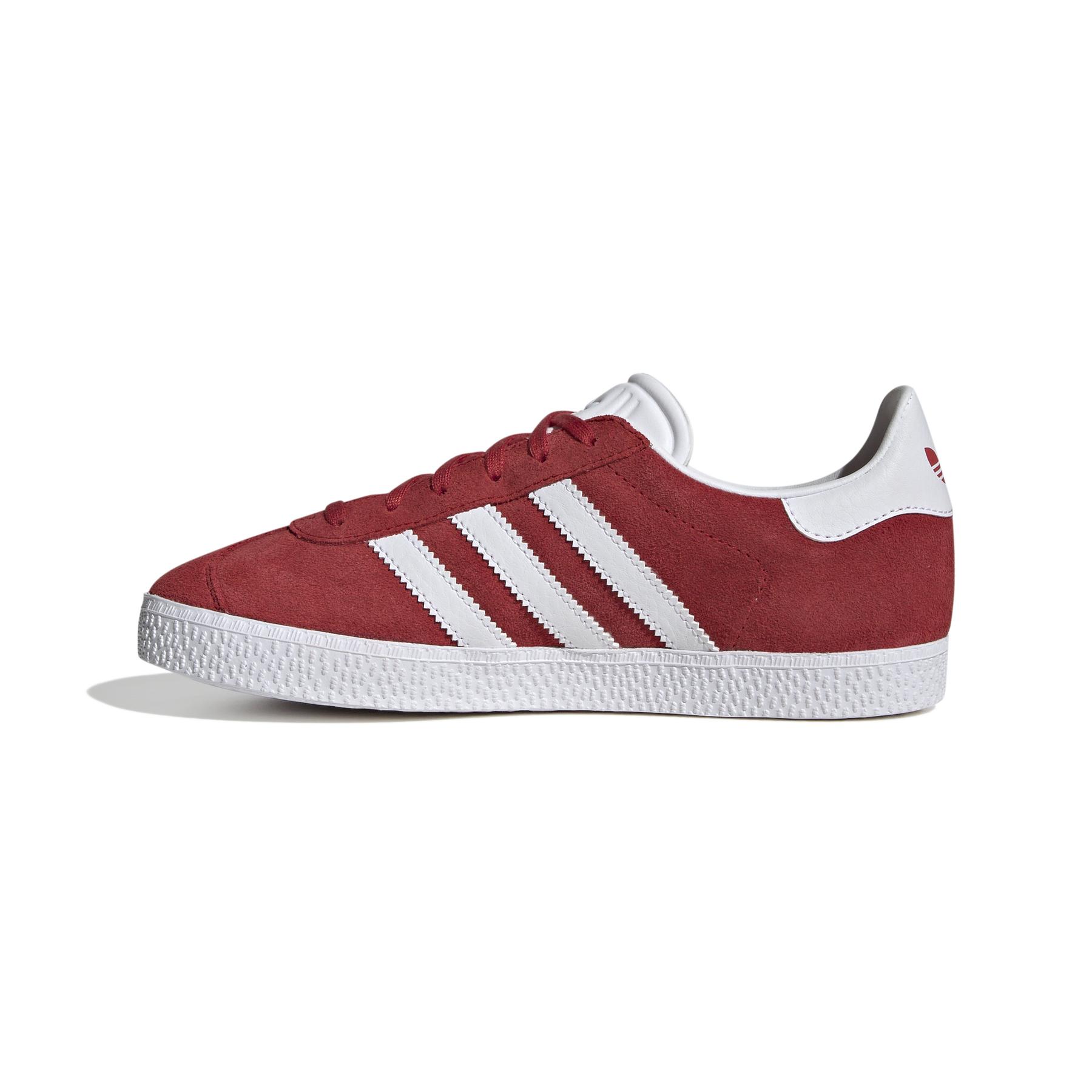 product/a/d/adidas_if9804_5_footwear_photography_side_medial_center_view_white.jpg