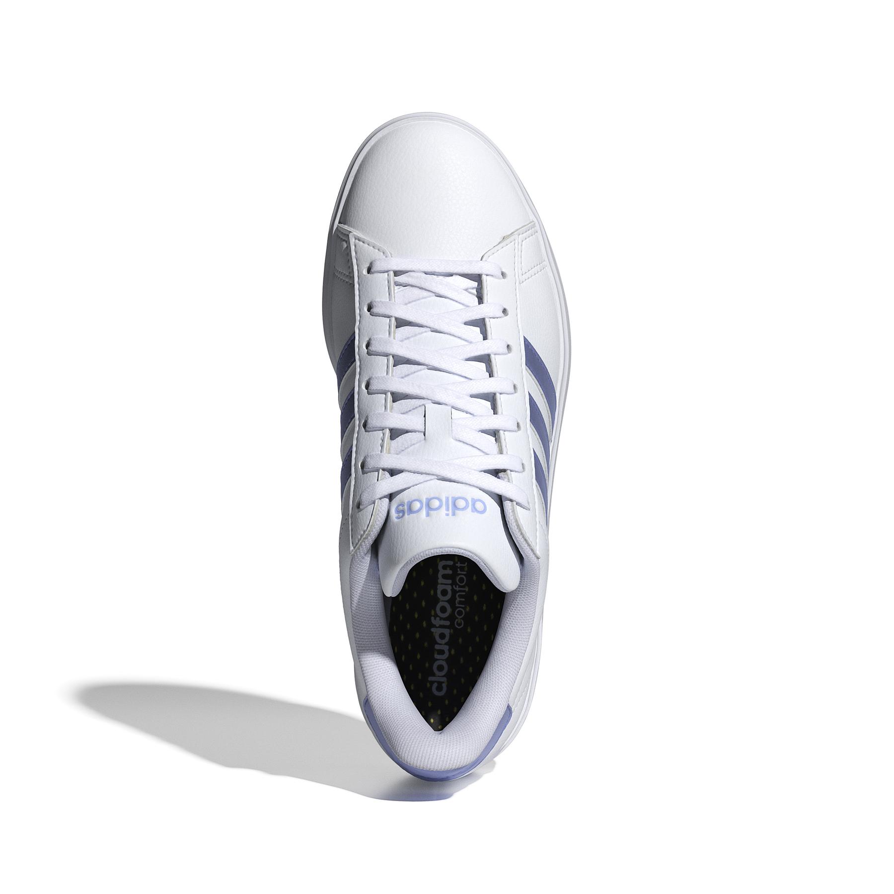 product/a/d/adidas_ig9247_3_footwear_photography_top_portrait_view_white.jpg